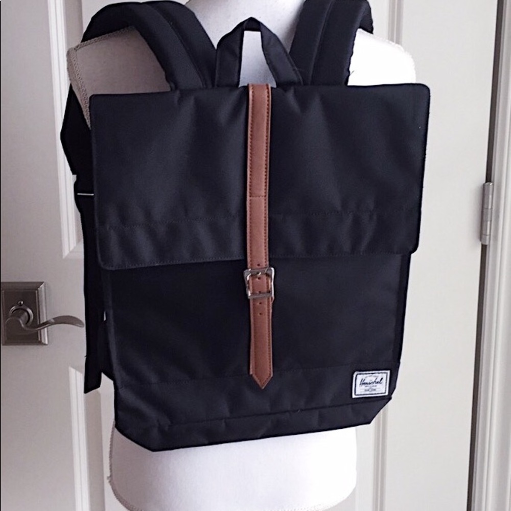 NWT HERSCHEL black backpack